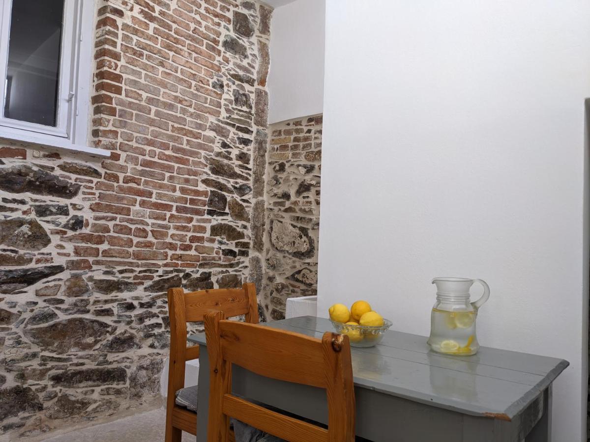 Best Sunset & Sunrise Budget Rooms Mytilíni Екстериор снимка